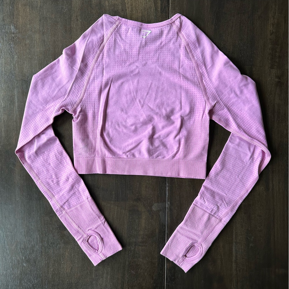 Gymshark Pink Seamless Athletic Shorts & Crop Long Sleeve Set - Picture 3 of 10
